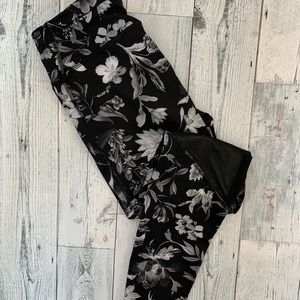 Old Navy Active Leggings